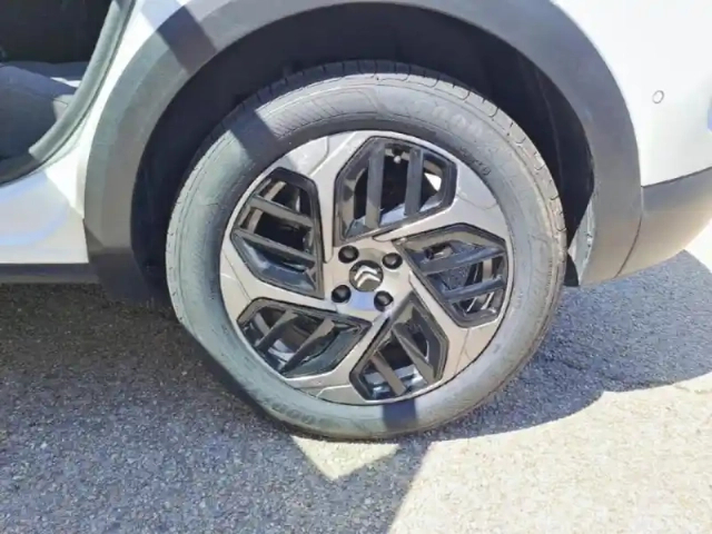 Citroën C4 puretech 130ch s&amp;s feel pack eat8 — photo 11