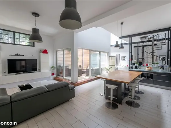 Maison 5 pièces 175 m²