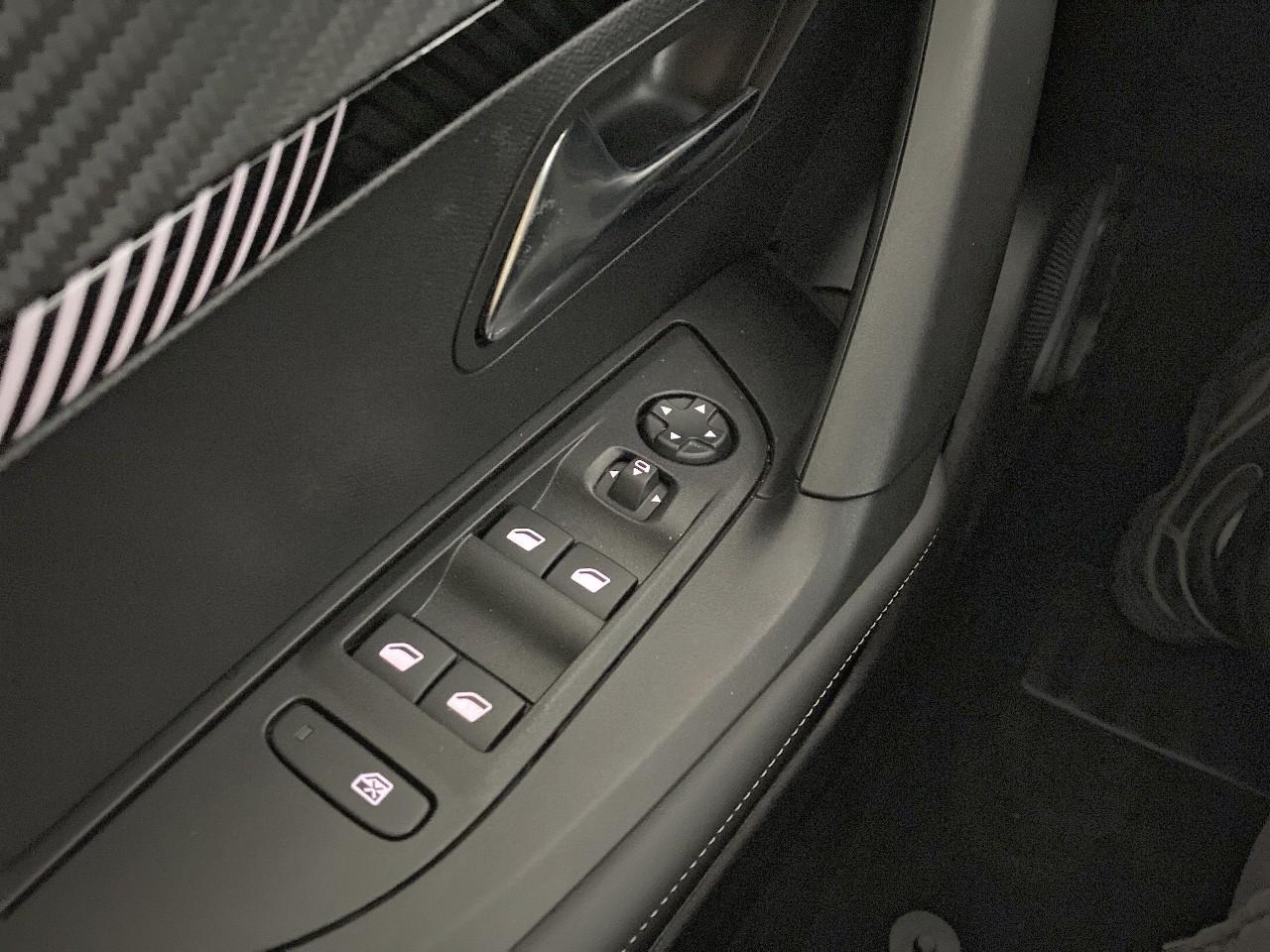 Peugeot 2008 hybrid 145 ch e-dcs6 allure — photo 20