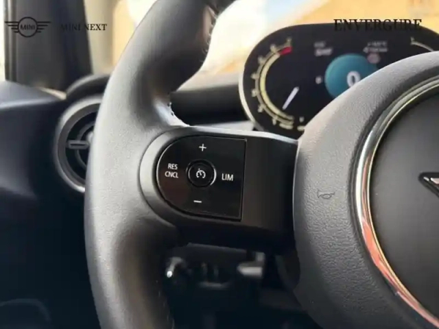 Mini Mini 5 portes cooper 136ch edition premium plus bva7 — photo 13