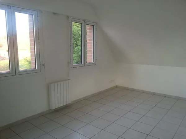 F2 au calme proche université du Mont Houy de Valenciennes