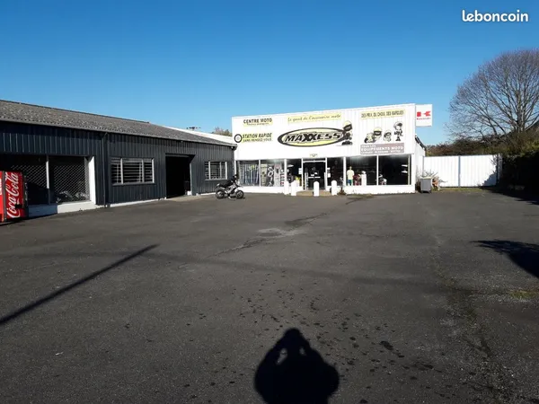 Local commercial