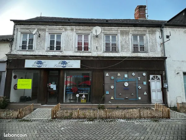 Local commercial et appartement Gamaches