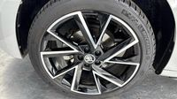 Skoda Kamiq 1.5 TSI 150ch Monte-Carlo DSG7 Euro6d-AP — photo 10