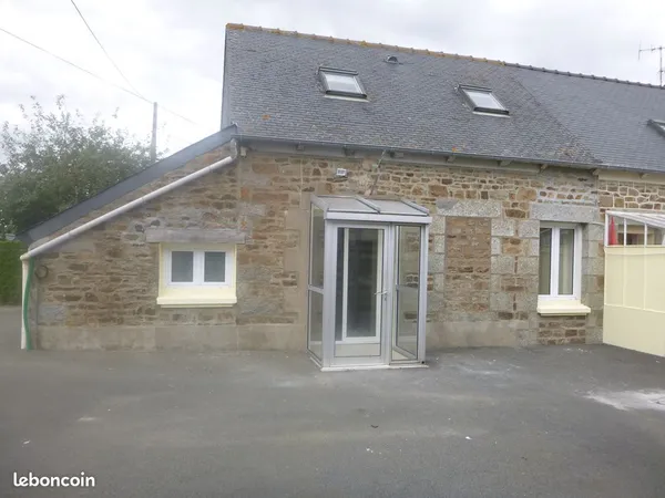 Maison pres gare d'yffiniac