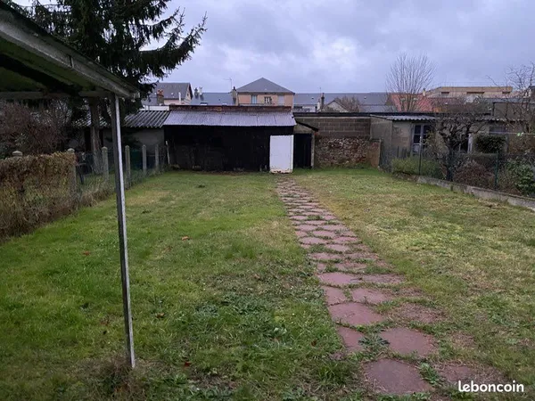 À vendre terrain quartier hôpital