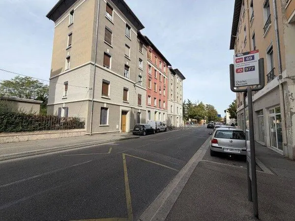 Boutique 52 m²