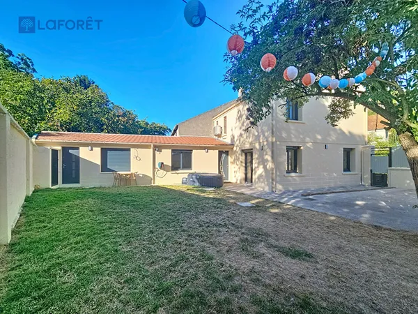 Maison 6 pièces 106 m²