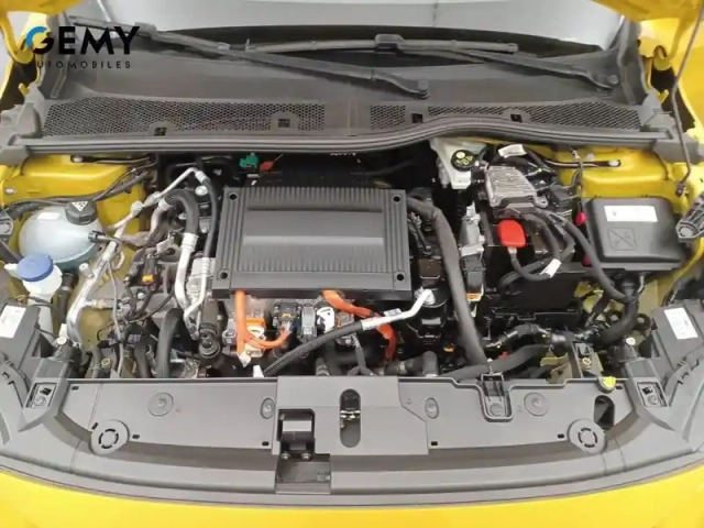 Peugeot 208 electrique 50 kwh 136ch — photo 12