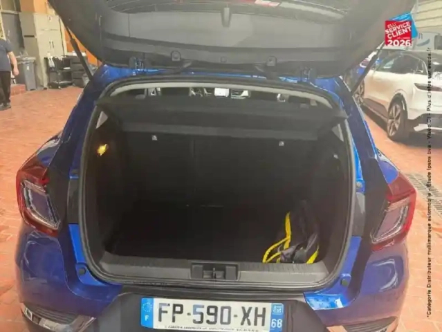 Renault Captur 1.5 blue dci 115ch intens edc — photo 14