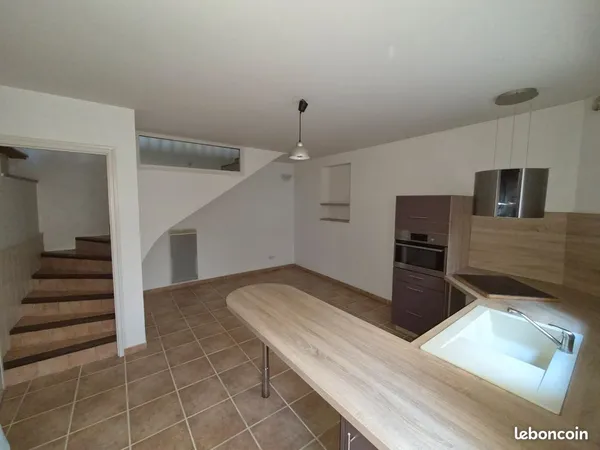 Appartement Location Nègrepelisse 2p 40m² 550€