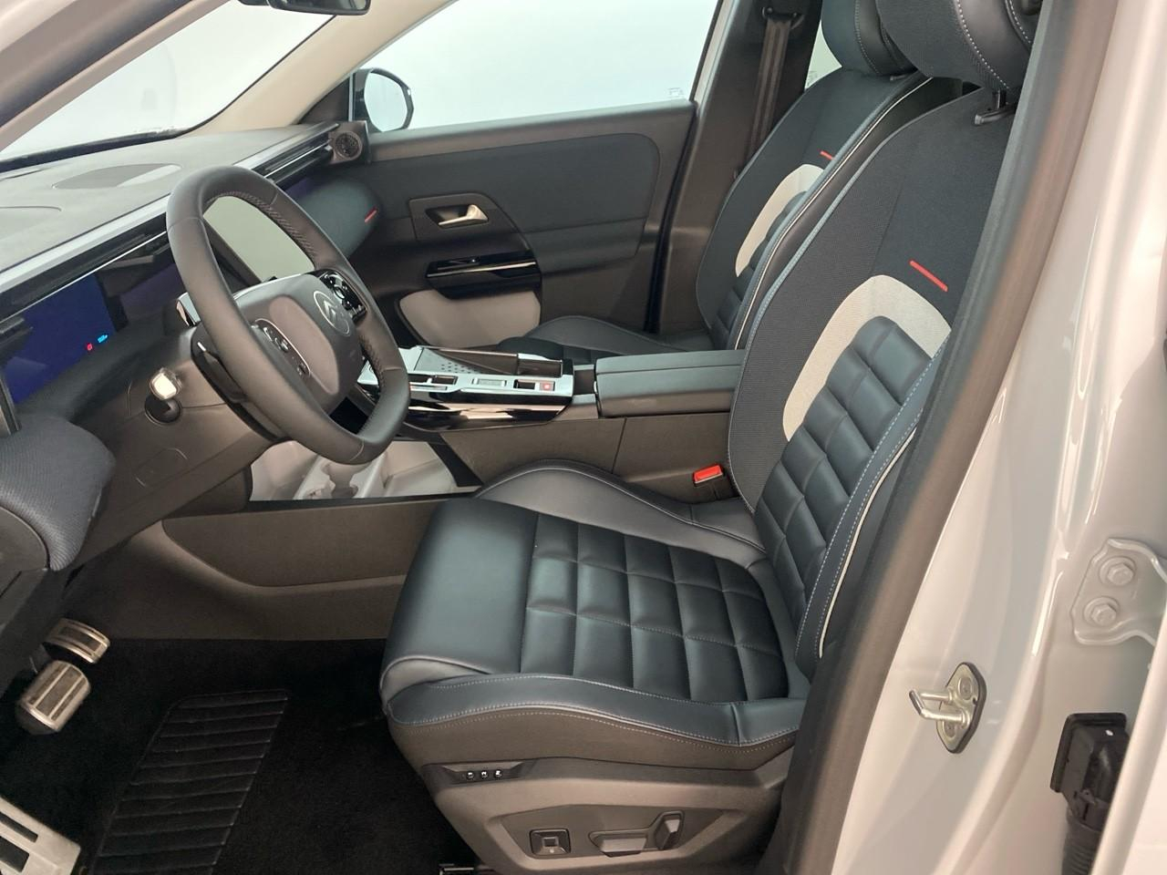 Citroën C5 Aircross hybride 145 ch e-dcs6 max — photo 9