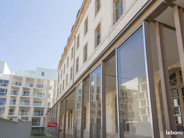 Studio 1 pièce 18 m²