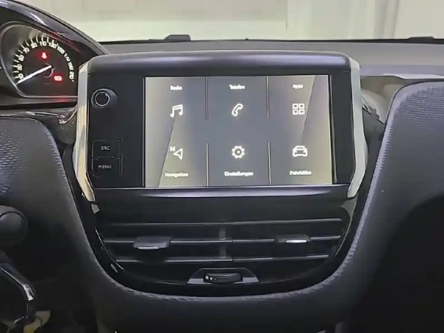 Peugeot 2008 puretech 110ch s&amp;s bvm6 — photo 42