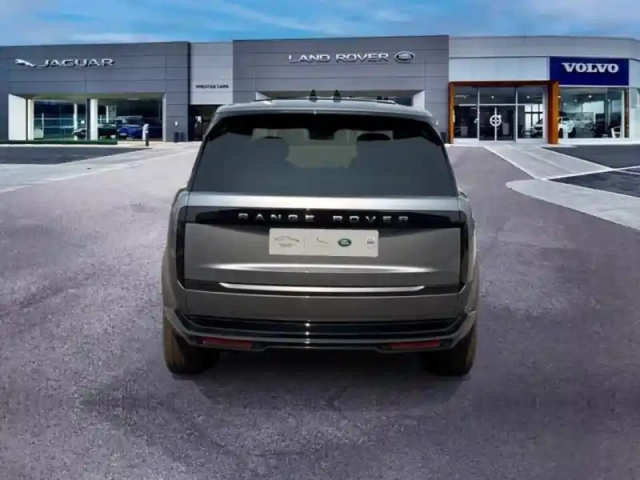 Land Rover Range Rover 3.0 p550e 550ch phev autobiography swb — photo 4