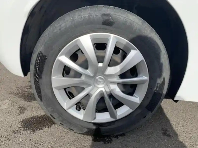 Opel Corsa 1.2 75ch edition — photo 9