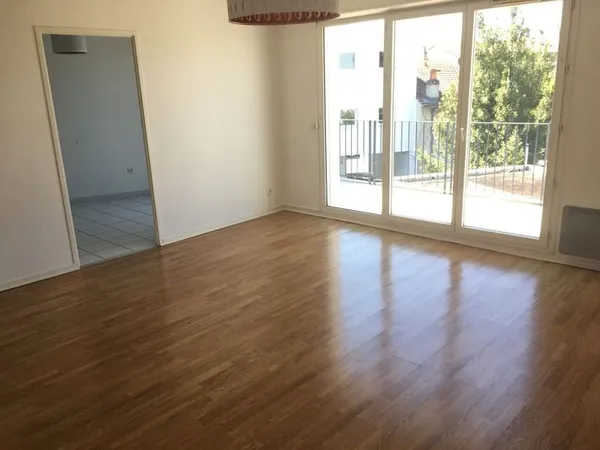 Appartement de 92m2 à louer sur Bordeaux
