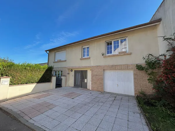 Maison 8 pièces 141 m²