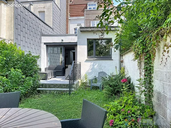 Maison 5 pièces 157 m²