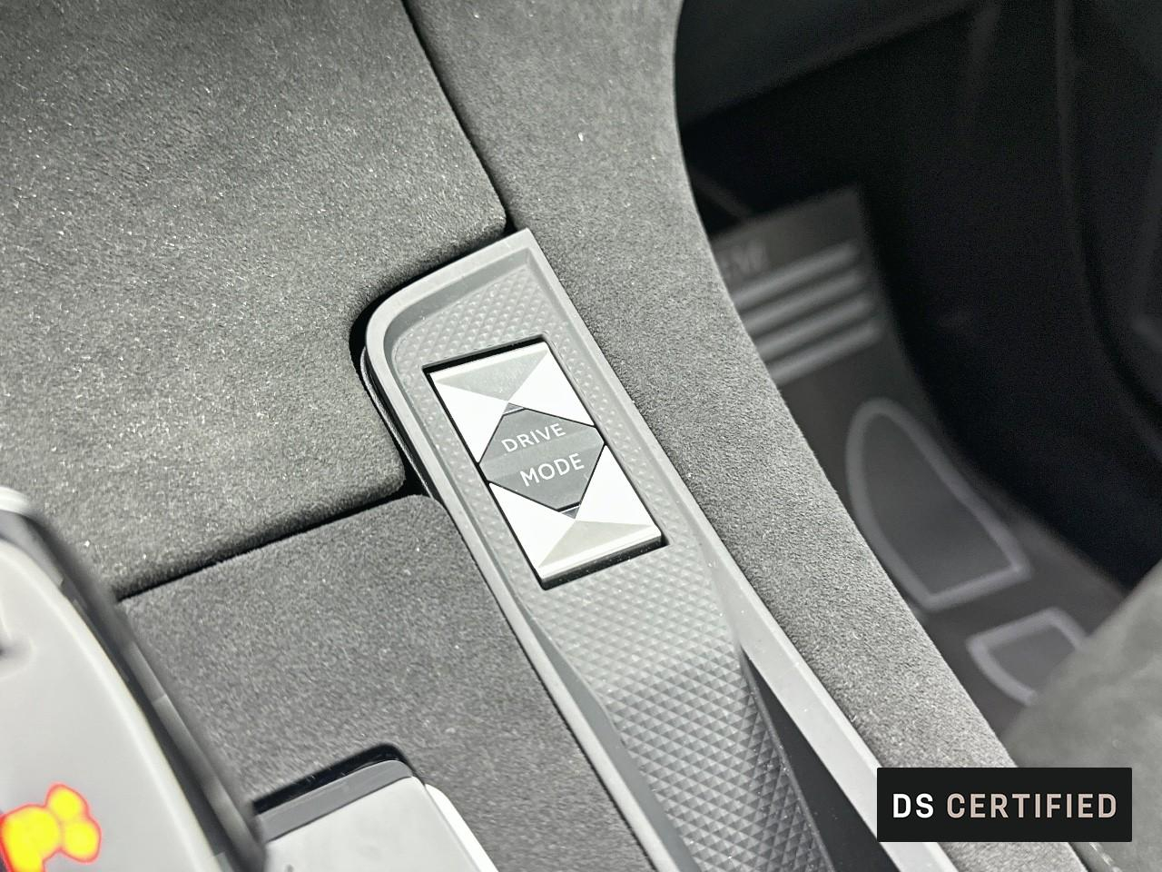 Ds Ds 7 crossback crossback hybride e-tense 300 eat8 4x4 performance — photo 30