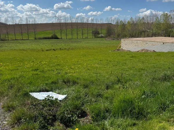 Vend terrain constructible