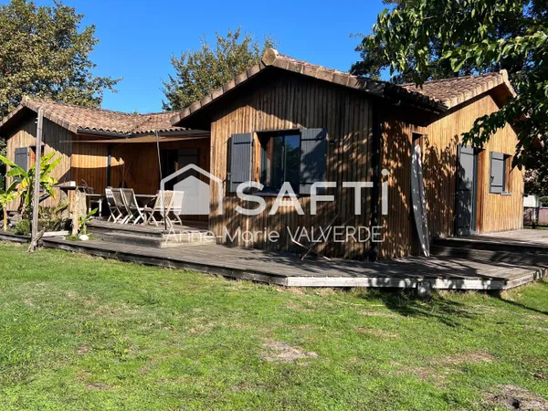 JOLIE MAISON- 102m²- terrain 765 m²-LACANAU VILLE