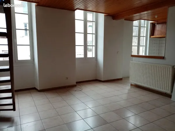 Maison de ville la reole