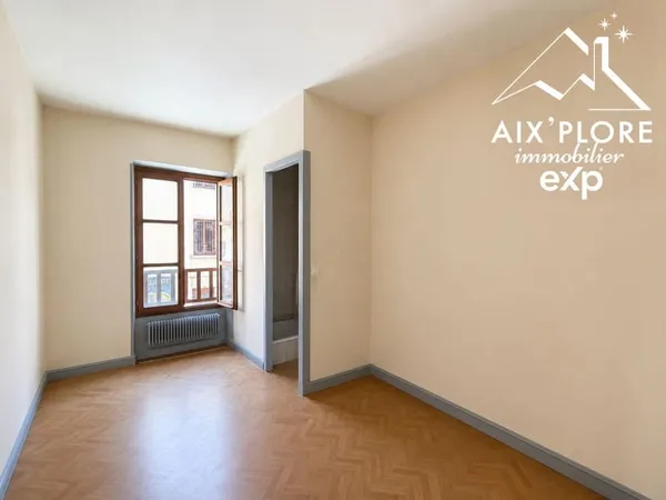 T2 de 40 m² au 1er étage - Saint-Jean-de-Maurienne