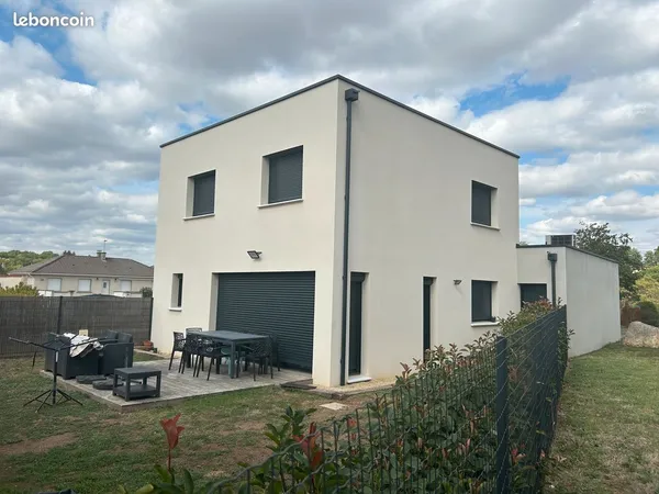Maison avec jardin et terrasse