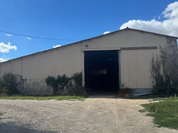 Garage et parking Location Dœuil-sur-le-Mignon 50€