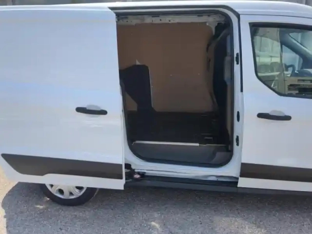 Ford Transit Connect l2 1.0e 100ch e85 trend — photo 13