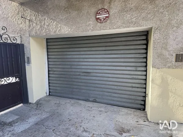 Parking 37 m²