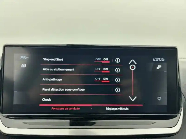 Peugeot 2008 puretech 130 s&amp;s eat8 — photo 22