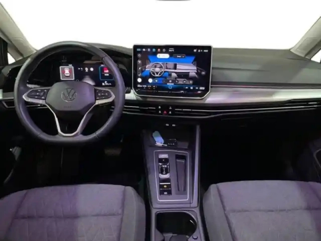 Volkswagen Golf 1.5 ehybrid 204 dsg6 vw edition — photo 8