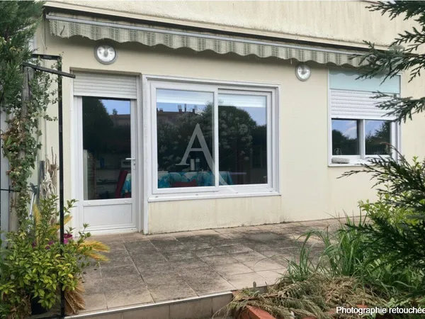 Maison de plain-pied 7 pièces 122 m²