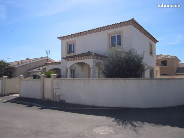 Mauguio loue villa proche du centre