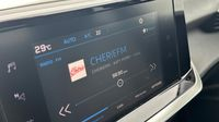 Peugeot 2008 1.5 BlueHDi 110ch S&S Allure Pack — photo 13