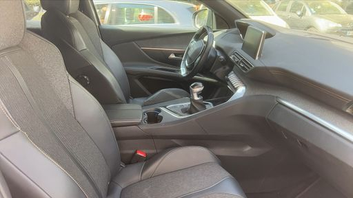 Peugeot 3008 1.2 Puretech 130 - GT Line – 2020 – 118024 km – Essence – Boîte Manuelle — photo 14