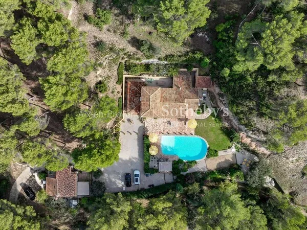 Maison 6 pièces 200 m²