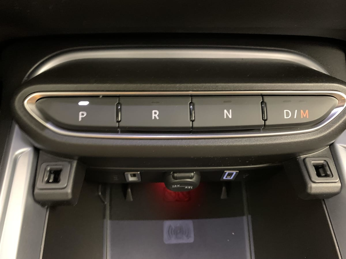 Jeep Avenger — photo 16