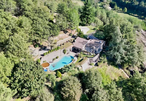 Propriété 300 m²