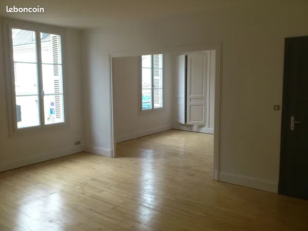 Appartement Location Saint-Avertin 5p 85m² 835€