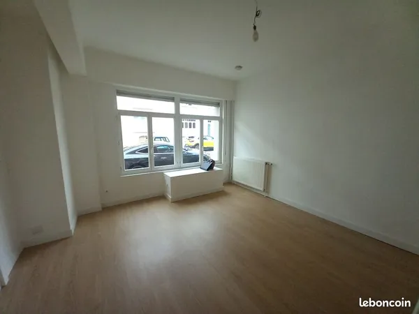 Studio 1 pièce 24 m²