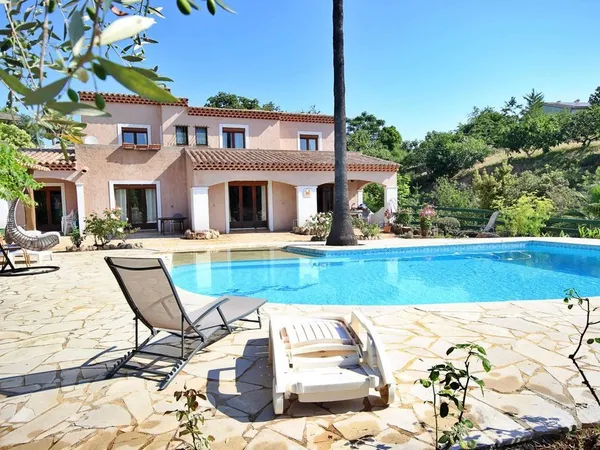 Villa 7 pièces