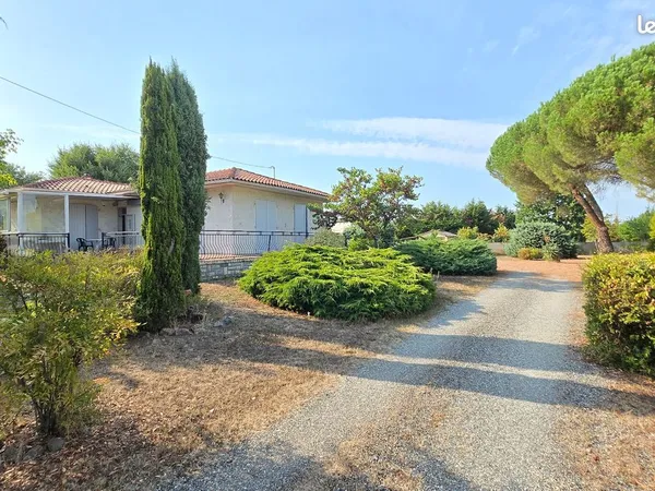Maison - 4 pièces - 325.000