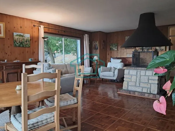 Maison de plain-pied 6 pièces 131 m²