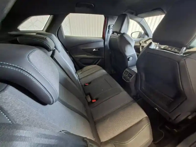 Peugeot 3008 hybrid 180 e-eat8 — photo 29