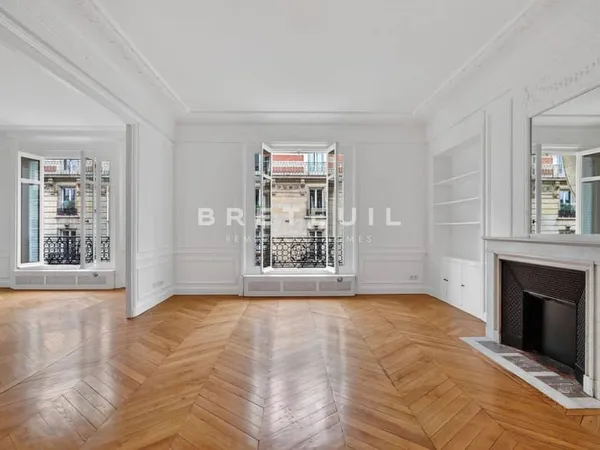 Appartement 5 pièces 179 m²
