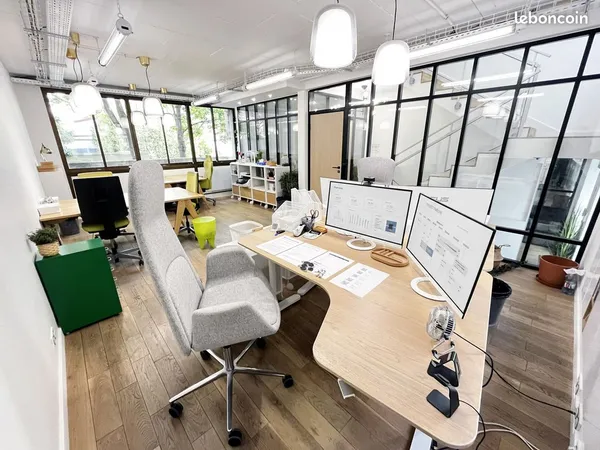 Bureau privatif 35 à 42 m² sans engagement - Métro Bérault / Saint-Mandé