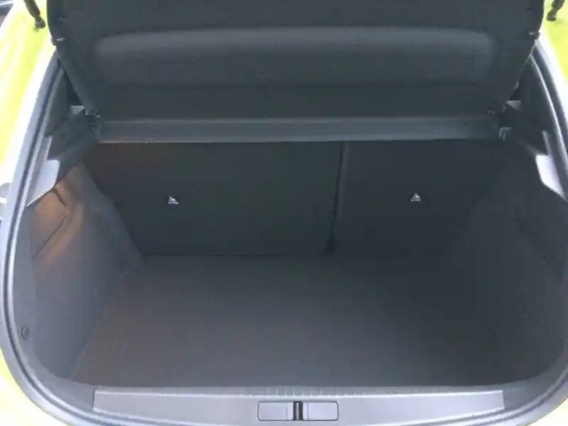 Peugeot 208 hybrid 145 e-dcs6 — photo 63